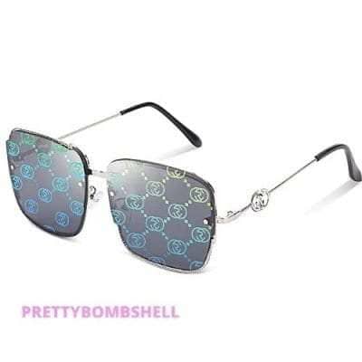 Pretty_Bombshell_Holographic Black UV Sunglasses